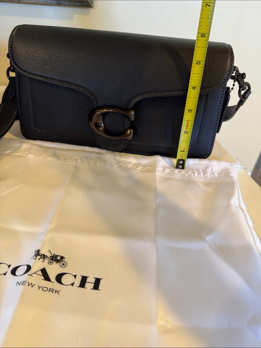 Coach Black Pebbled Leather Tabby 26 Crossbody/Shoulder with Signature 'C' - Picture 3 of 9